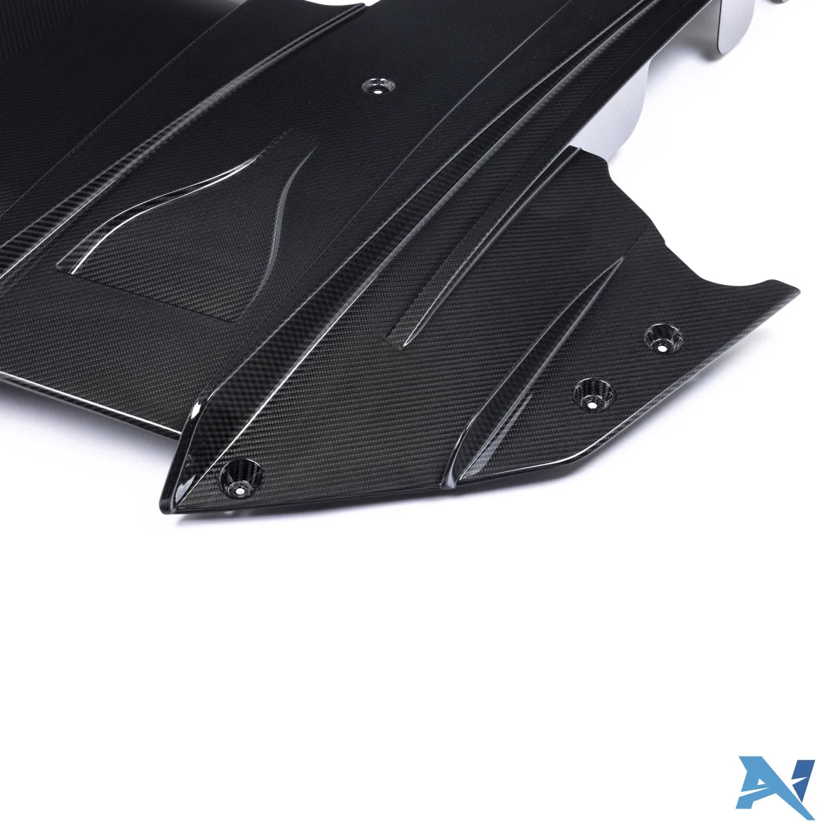 ALPHA-N carbon underbody suitable for M2 G87